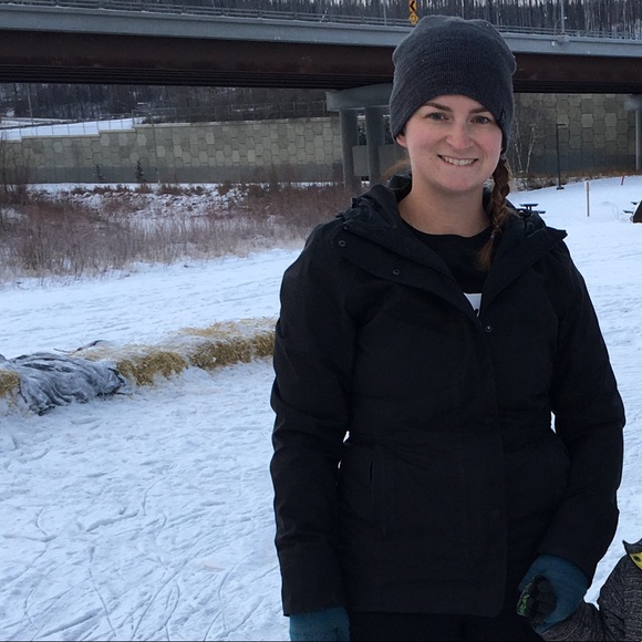 Meet your Posher, Robyn - Picture 1 of 1